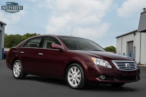 Used 2009 Toyota Avalon Limited image 1