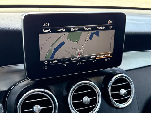 Used 2019 Mercedes-Benz GLC 300 4MATIC Coupe image 17