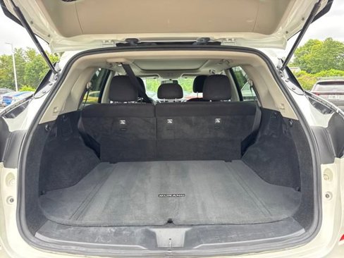 Used 2019 Nissan Murano SV image 10