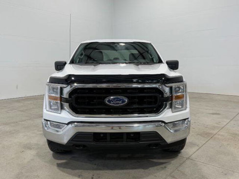 Used 2021 Ford F150 XLT image 3
