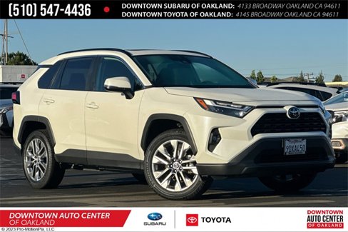 Used 2022 Toyota RAV4 XLE Premium image 1