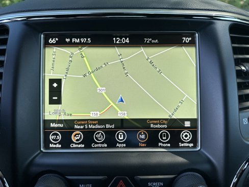 Used 2018 Jeep Grand Cherokee Altitude image 15