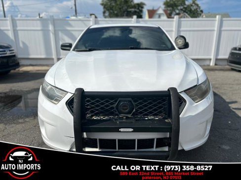 Used 2014 Ford Taurus Police Interceptor AWD image 2