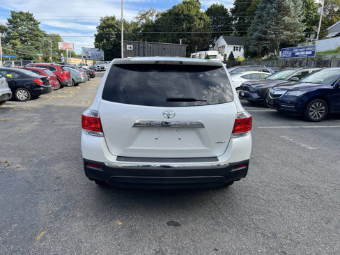 Used 2012 Toyota Highlander SE image 9
