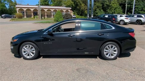 Certified 2022 Chevrolet Malibu LT w/ Leather Package image 5