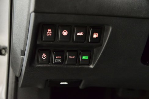 Used 2020 Nissan Rogue SL image 15
