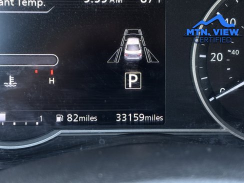 Used 2024 Nissan Versa SV w/ Trunk Package image 5