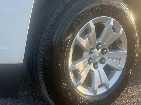 Used 2021 Chevrolet Colorado LT w/ Fleet Safety Package image 9