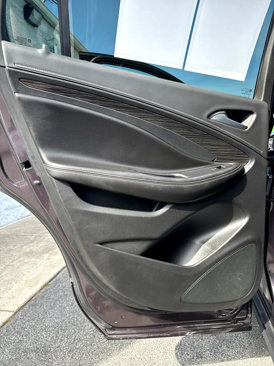 Used 2017 Buick Envision Essence image 23