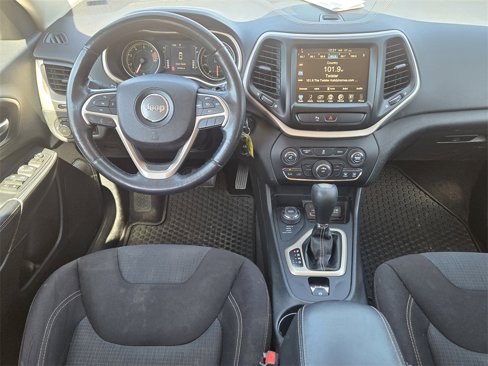 Used 2016 Jeep Cherokee Latitude w/ Safety/Convenience Group image 21