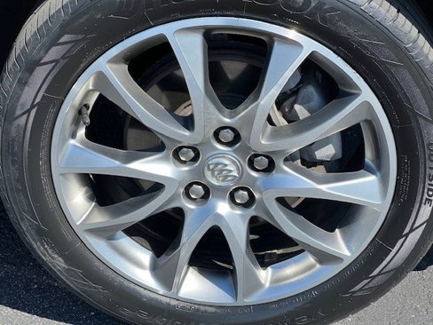 Used 2020 Buick Envision Essence w/ Experience Buick Package image 12
