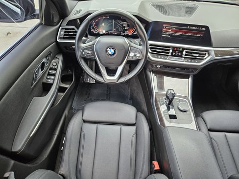 Used 2020 BMW 330i Sedan w/ Convenience Package image 15