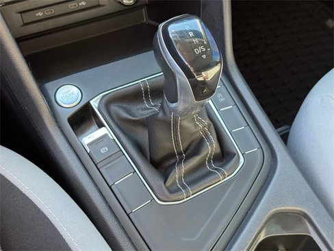 Certified 2022 Volkswagen Taos S image 26