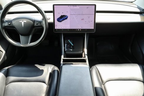 Used 2018 Tesla Model 3 Long Range image 4