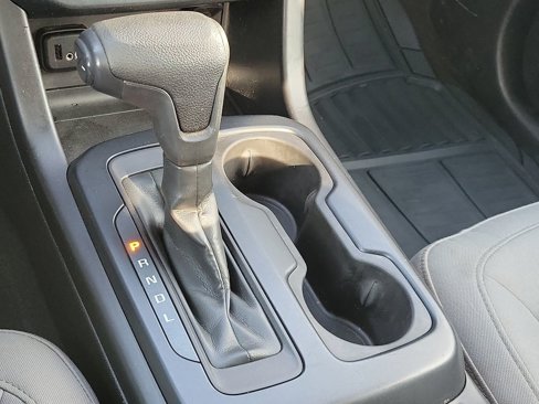 Used 2019 GMC Canyon W/T w/ Convenience Package image 17