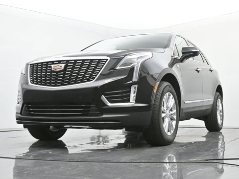 New 2025 Cadillac XT5 Luxury image 15