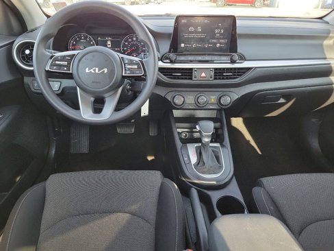 Used 2024 Kia Forte LXS image 10