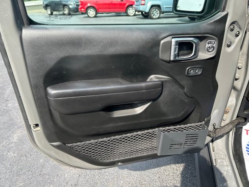 Used 2020 Jeep Wrangler Unlimited Rubicon w/ Quick Order Package 28Y Recon image 17