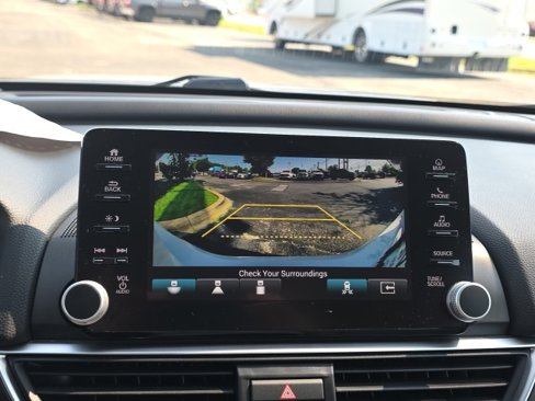 Used 2020 Honda Accord Touring image 22