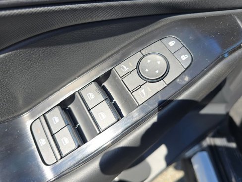New 2025 Nissan Rogue S image 24