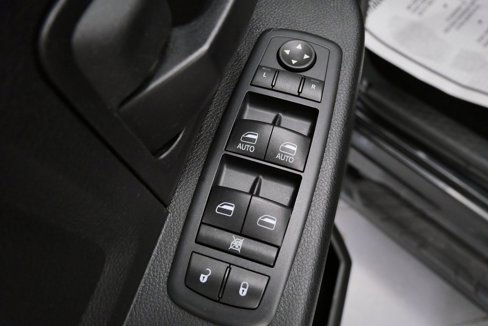 Used 2017 RAM 1500 Express image 14