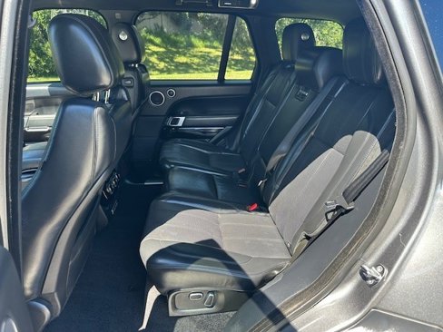 Used 2015 Land Rover Range Rover Supercharged image 10