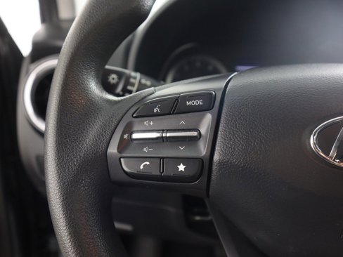 Used 2022 Hyundai Kona SEL image 40