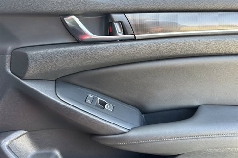 Used 2019 Honda Accord Sport image 16