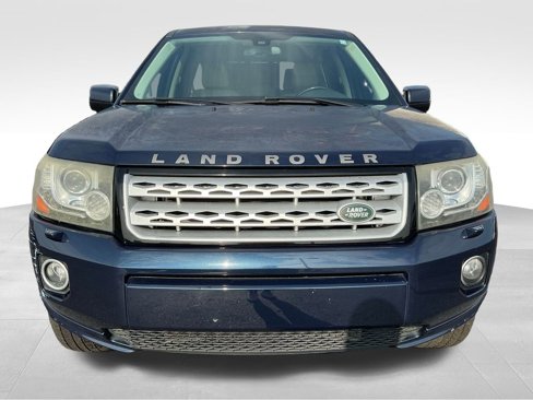 Used 2013 Land Rover LR2 image 8