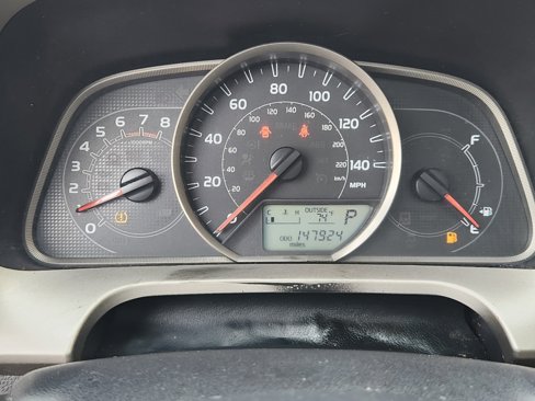 Used 2014 Toyota RAV4 XLE image 26