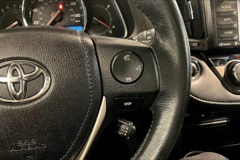 Used 2015 Toyota RAV4 Limited image 19