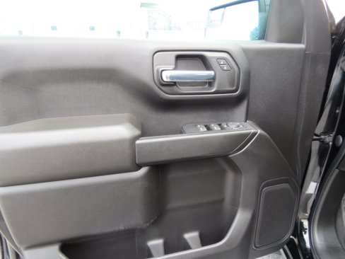 Used 2021 Chevrolet Silverado 1500 Custom image 12