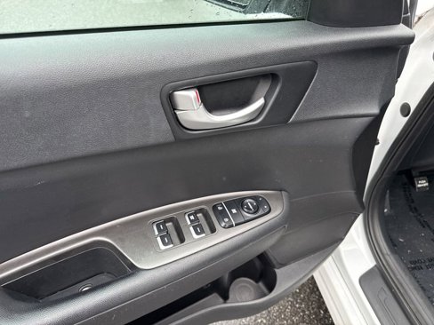 Used 2018 Kia Optima LX image 18
