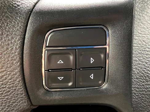 Used 2018 RAM 1500 Express image 17