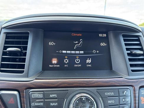 Used 2019 Nissan Pathfinder Platinum image 19