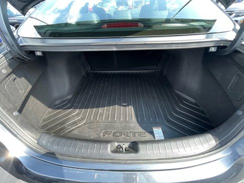 Certified 2021 Kia Forte GT image 10