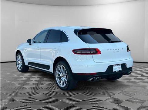 Used 2017 Porsche Macan S image 3