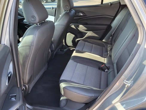 Used 2024 Chevrolet Trax LT w/ Driver Confidence Package image 13