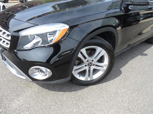 Used 2018 Mercedes-Benz GLA 250 4MATIC image 23