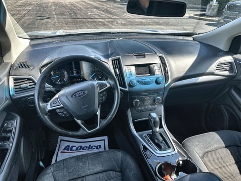 Used 2015 Ford Edge SEL image 10