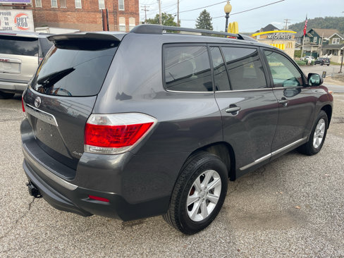 Used 2013 Toyota Highlander 4WD V6 image 6