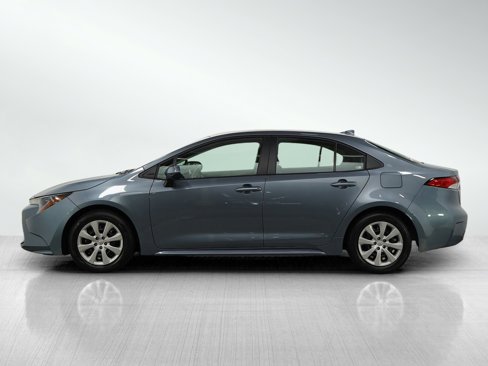 Used 2024 Toyota Corolla LE image 2
