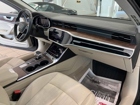 Used 2021 Audi A6 Premium Plus image 24
