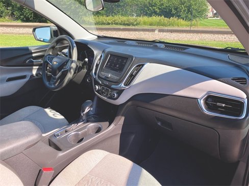 Used 2023 Chevrolet Equinox LS w/ LS Convenience Package image 27