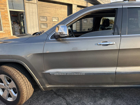 Used 2012 Jeep Grand Cherokee Limited image 31