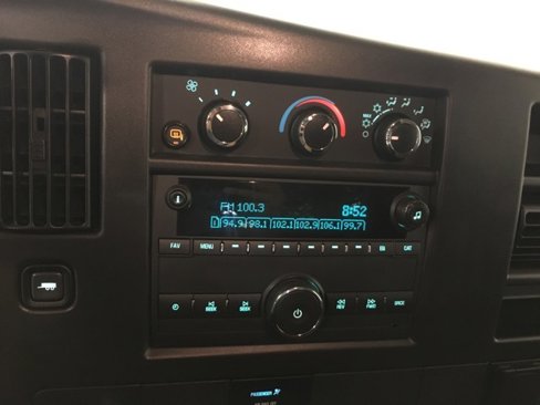 Used 2023 Chevrolet Express 2500 w/ Driver Convenience Package image 18