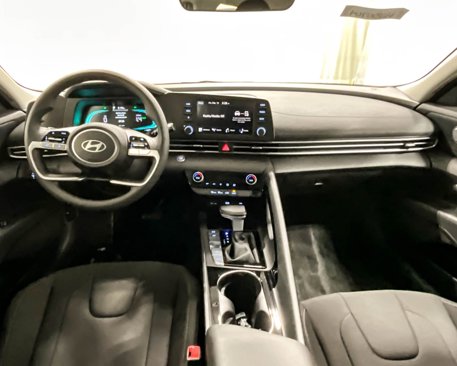 New 2025 Hyundai Elantra Blue image 13