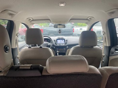 Used 2017 Ford Escape Titanium image 17