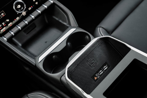 New 2026 GMC Terrain Elevation w/ Elevation Premium Package image 33