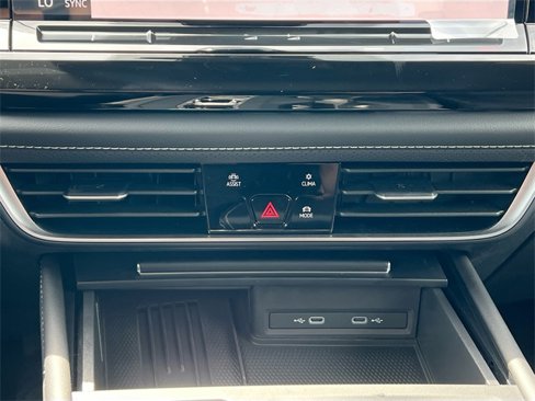 New 2025 Volkswagen Atlas Cross Sport SE image 15